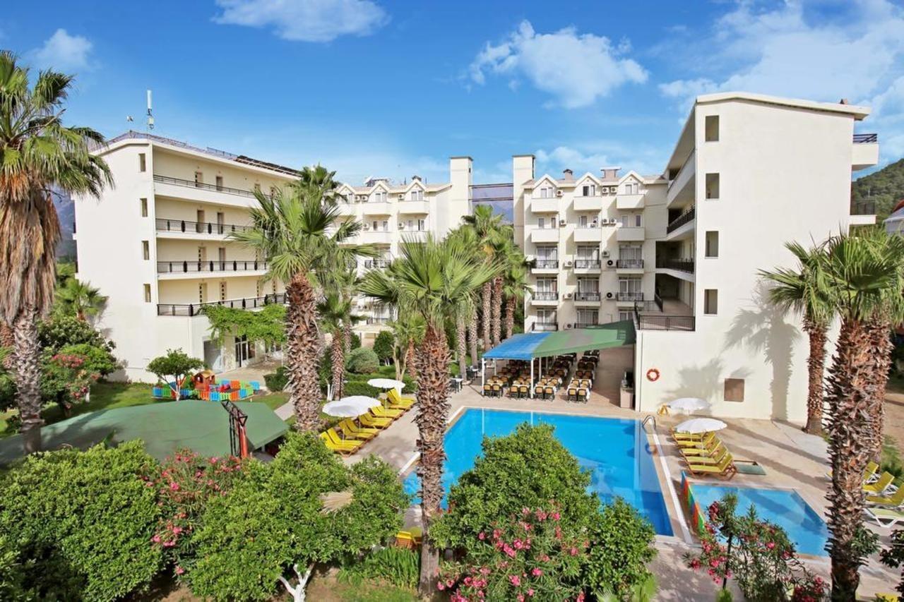 Twins Hotel Kiris Екстериор снимка