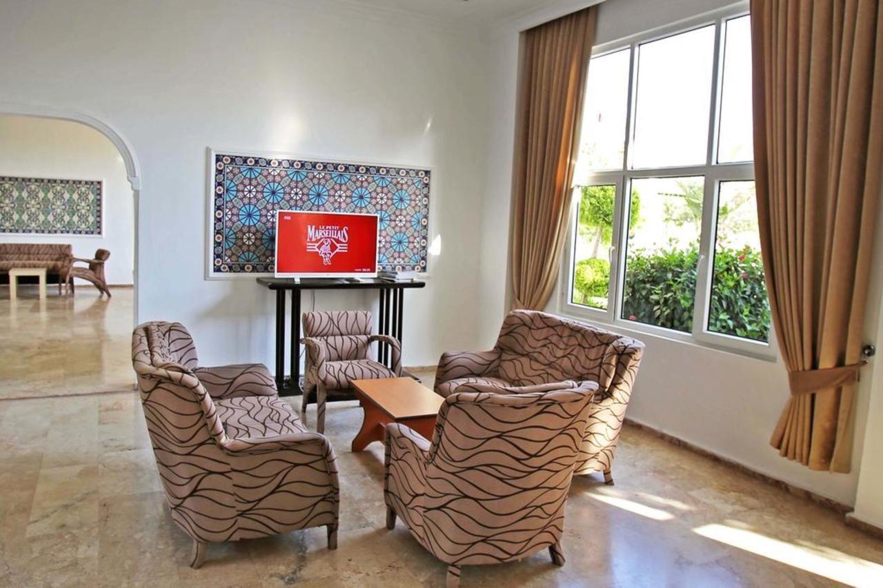 Twins Hotel Kiris Екстериор снимка