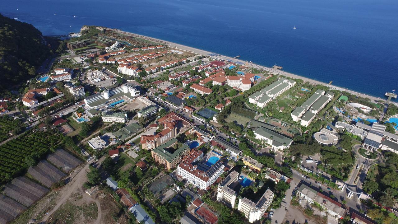 Twins Hotel Kiris Екстериор снимка