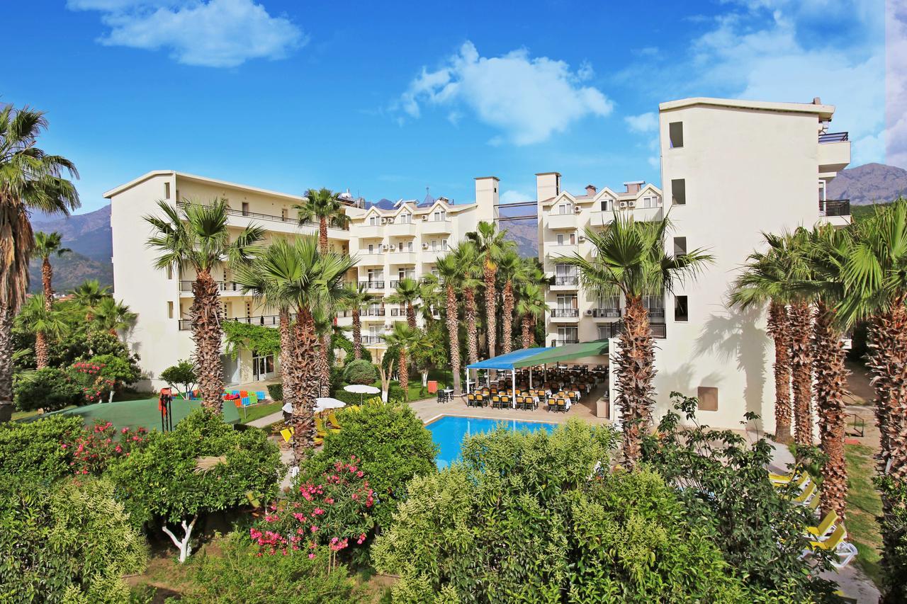 Twins Hotel Kiris Екстериор снимка